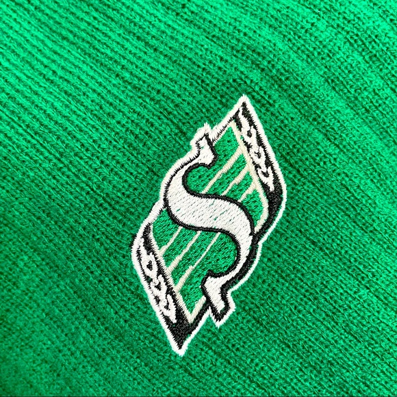 Saskatchewan Roughriders AUTHENTIC youth gear - Picture 3 of 6